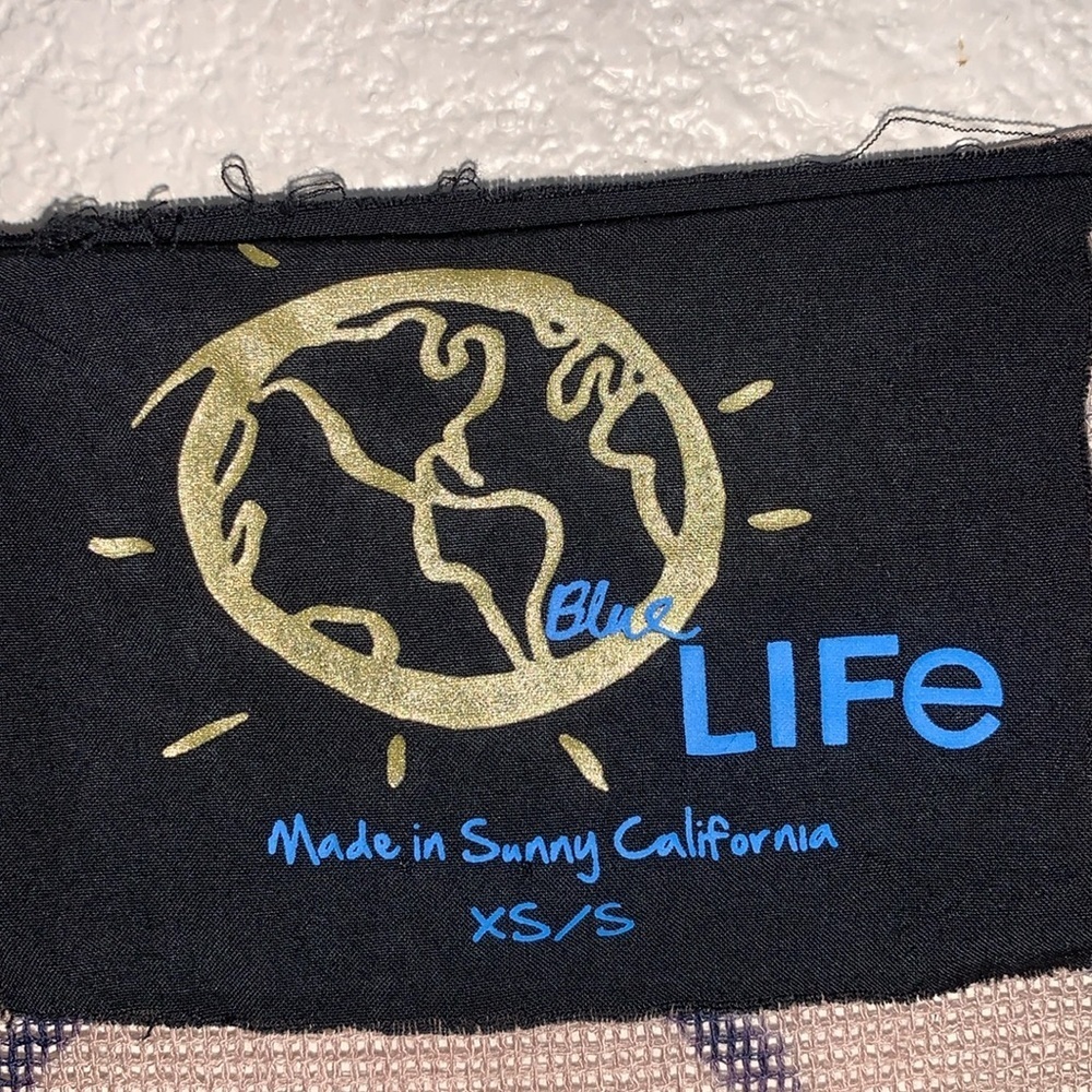 BLUE LIFE tunic Women's XS/S, tan with navy tie dye pattern; oversized. EUC - Picture 10 of 14